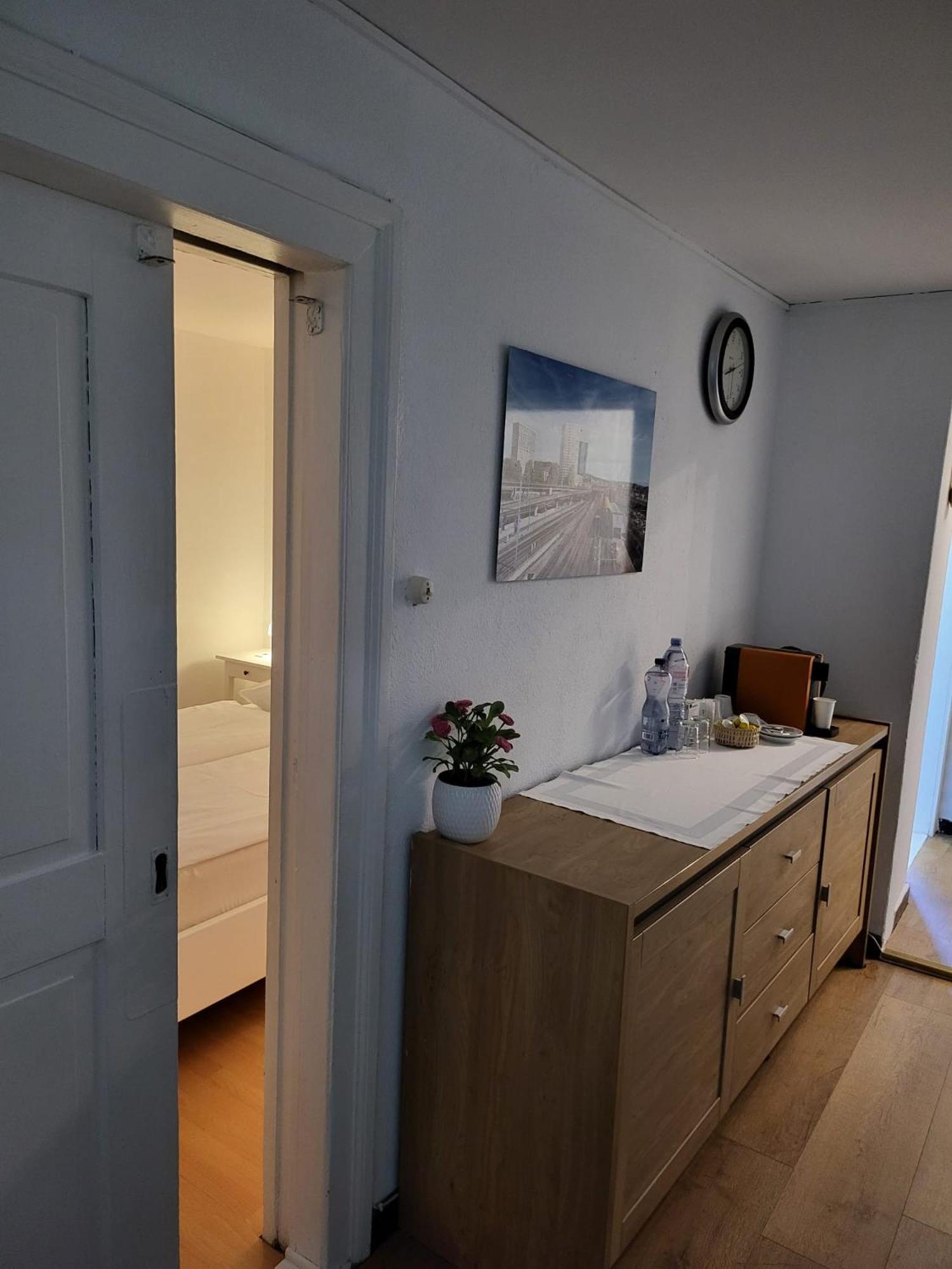 Bastis Central Guesthouse Lucerne City Exterior foto
